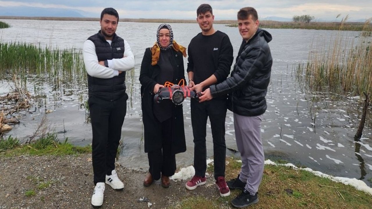 Eber Gölü Bitki Örtüsü Araştırma Projemiz TEKNOFEST’te