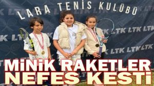 Minik raketler nefes kesti